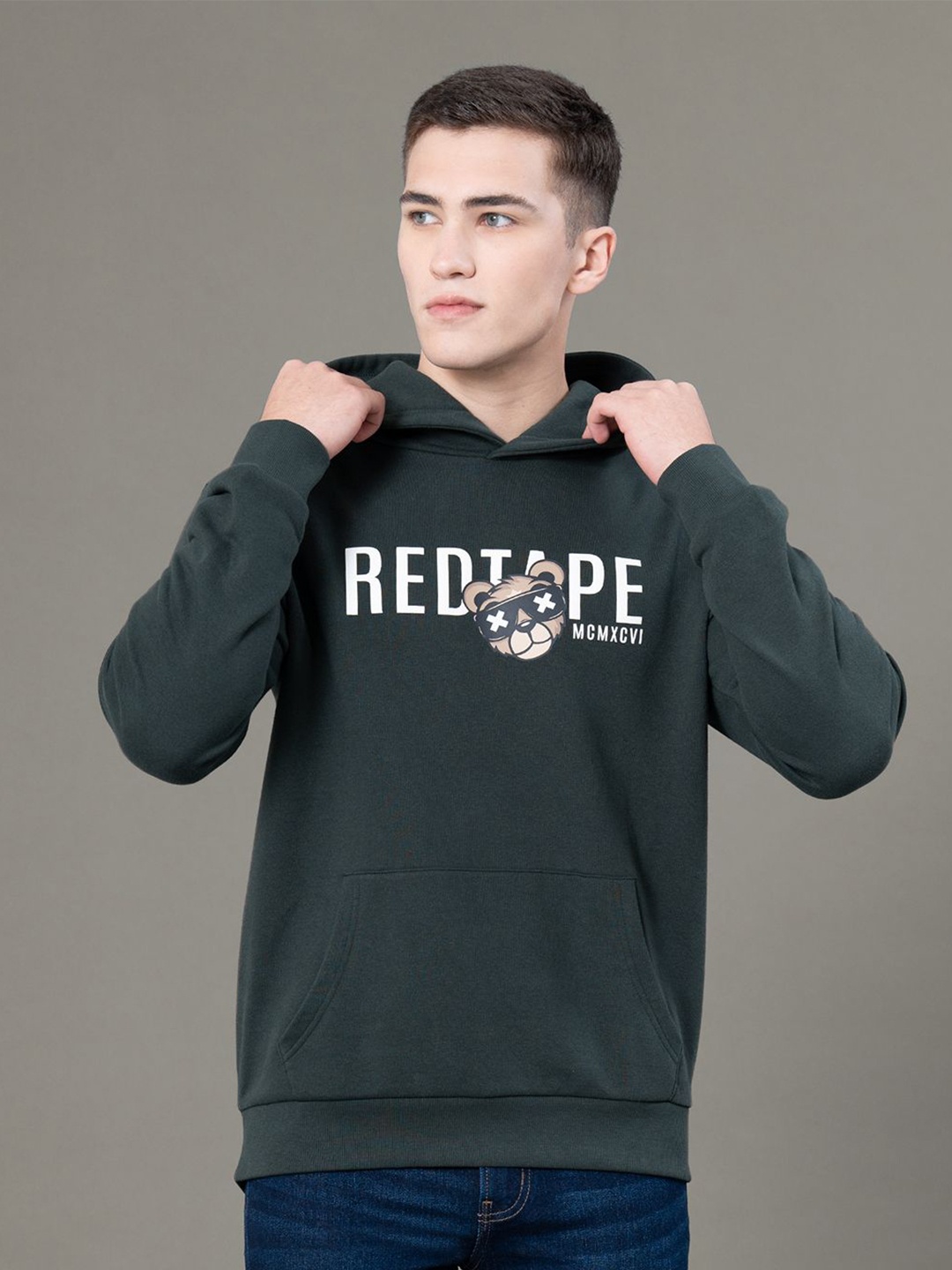

Red Tape Men Graphic Print Fleece Baggy Fit Hoodie, Green