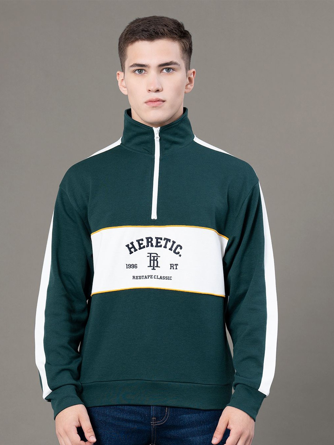 

Red Tape Men Colourblocked Zipper Mock Neck Baggy Fit Sweatshirt, Green