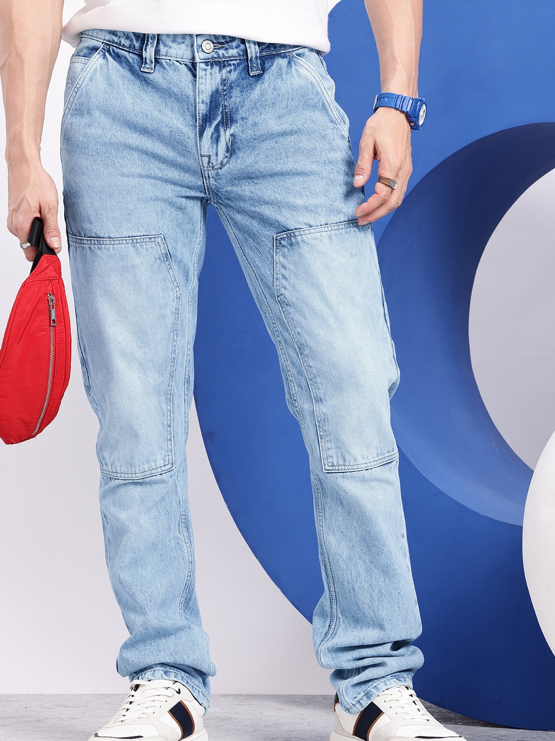 

Aeropostale Men Straight Fit Heavy Fade Pure Cotton Jeans, Blue