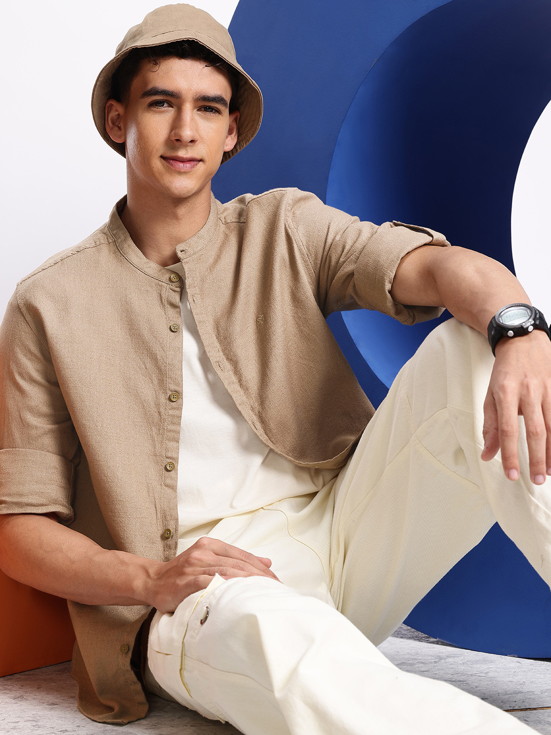 

Aeropostale Mandarin Collar Opaque Pure Cotton Casual Shirt, Beige
