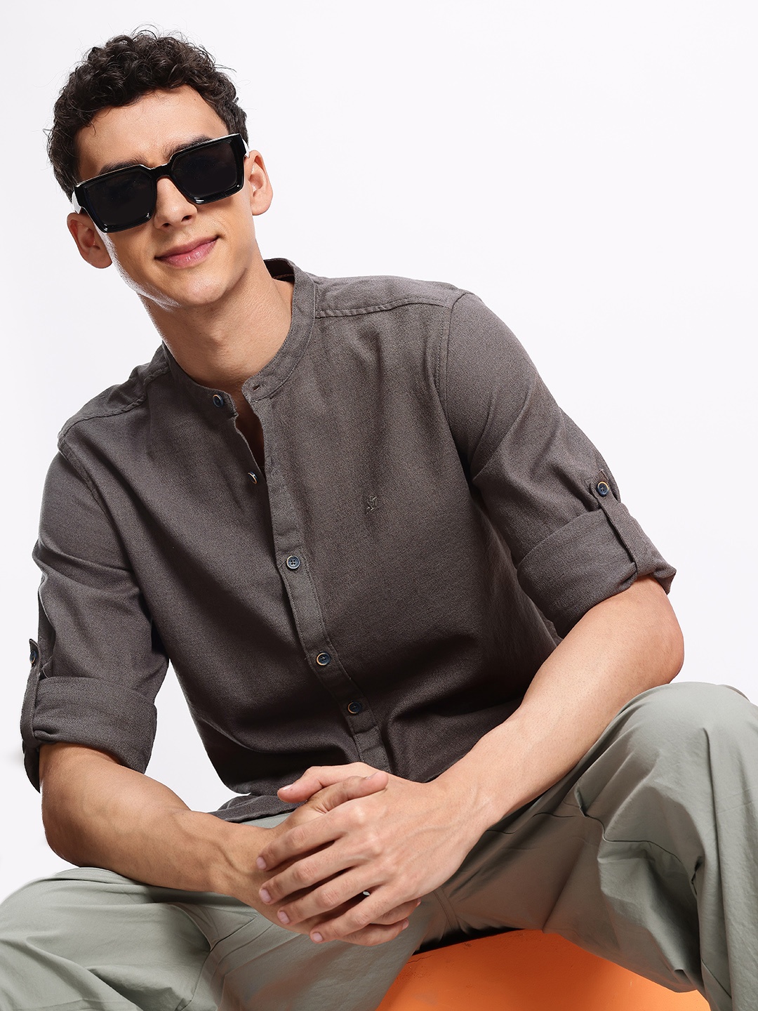 

Aeropostale Mandarin Collar Opaque Pure Cotton Casual Shirt, Grey