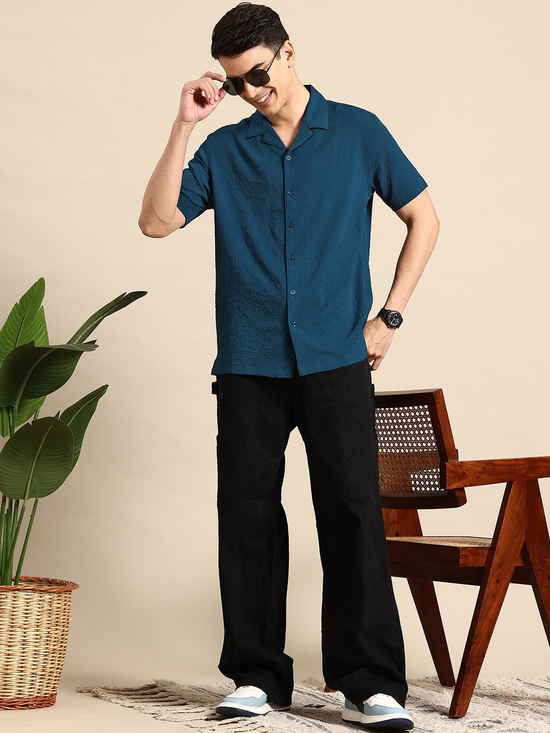 

Mast & Harbour Relaxed Fit Solid Seersucker Casual Shirt, Teal