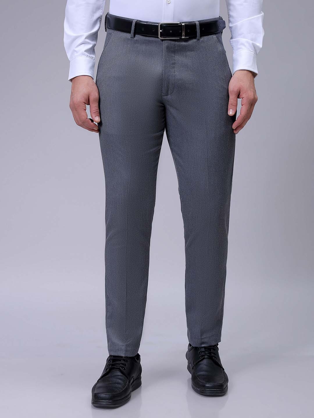 

The Indian Garage Co. X Luxe Men Textured Slim Fit Formal Trousers, Grey