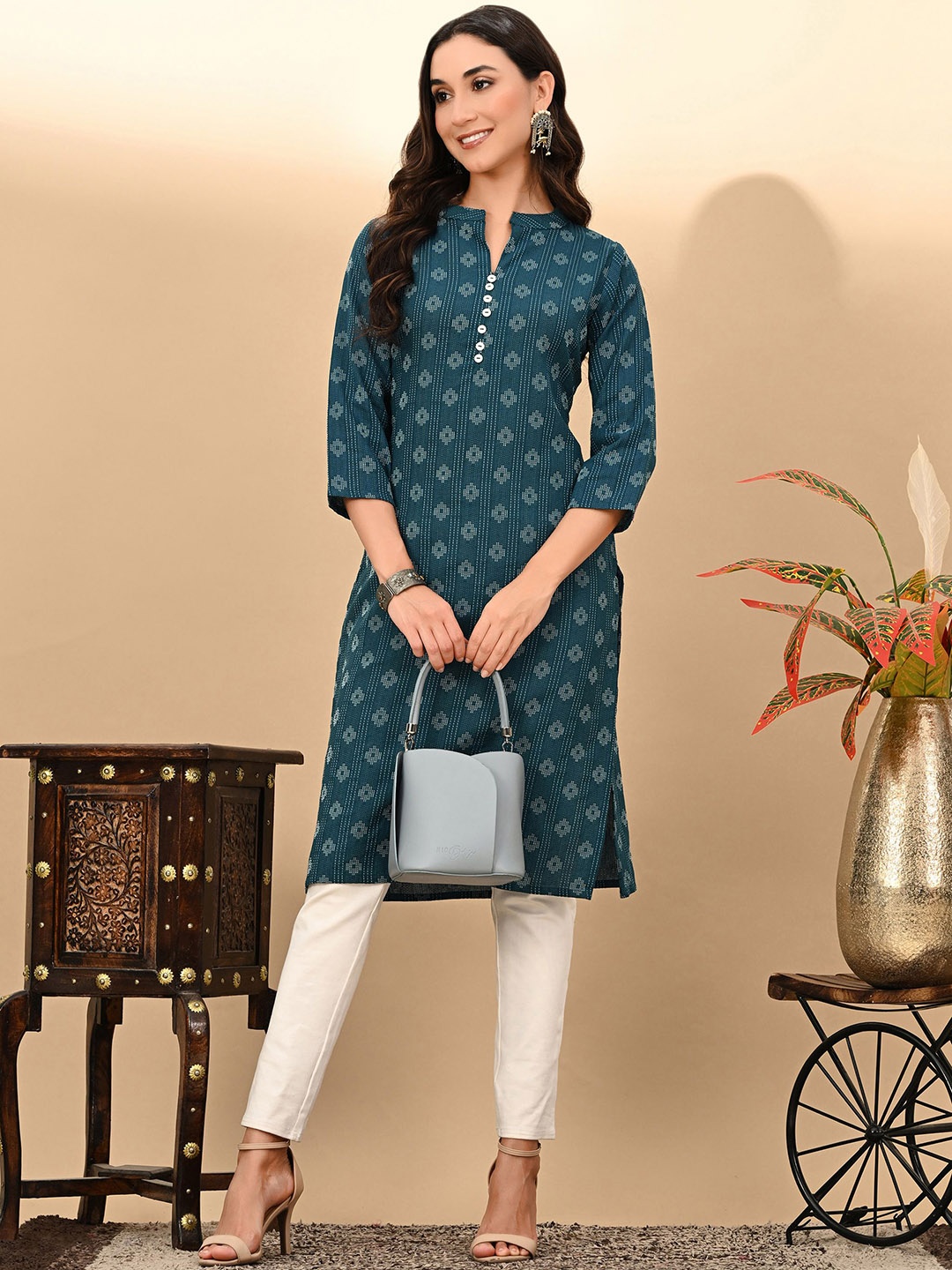 

aaivan Geometric Printed Cotton Straight Kurta, Blue
