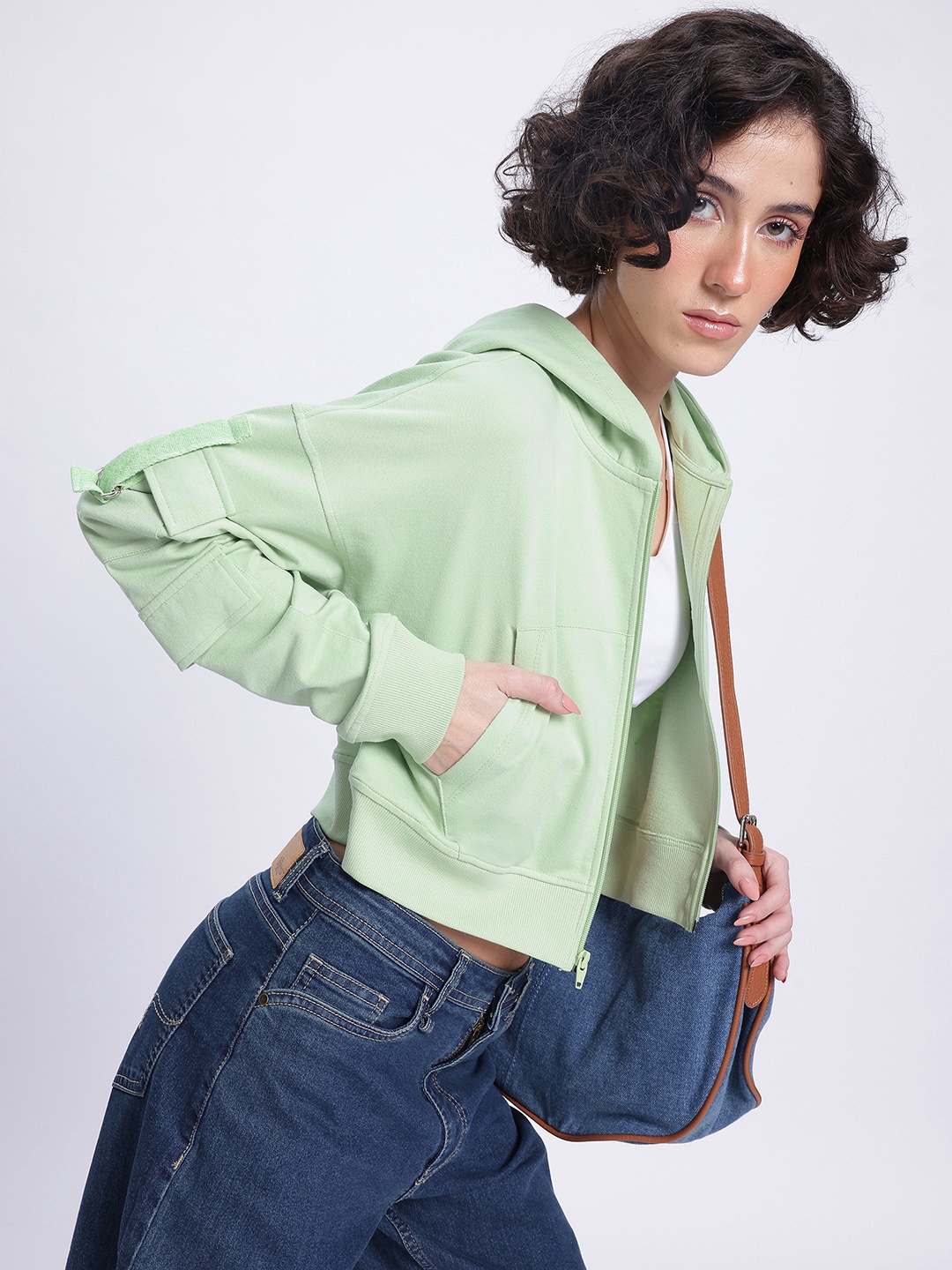 

DressBerry Urban Essentials Hooded Crop Sweatshirt, Green