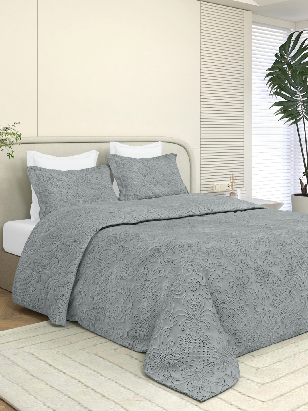

LABHAM Sensation Ultrasonic Quilted 300TC King Bed Cover with 2 Pillow Covers, Grey