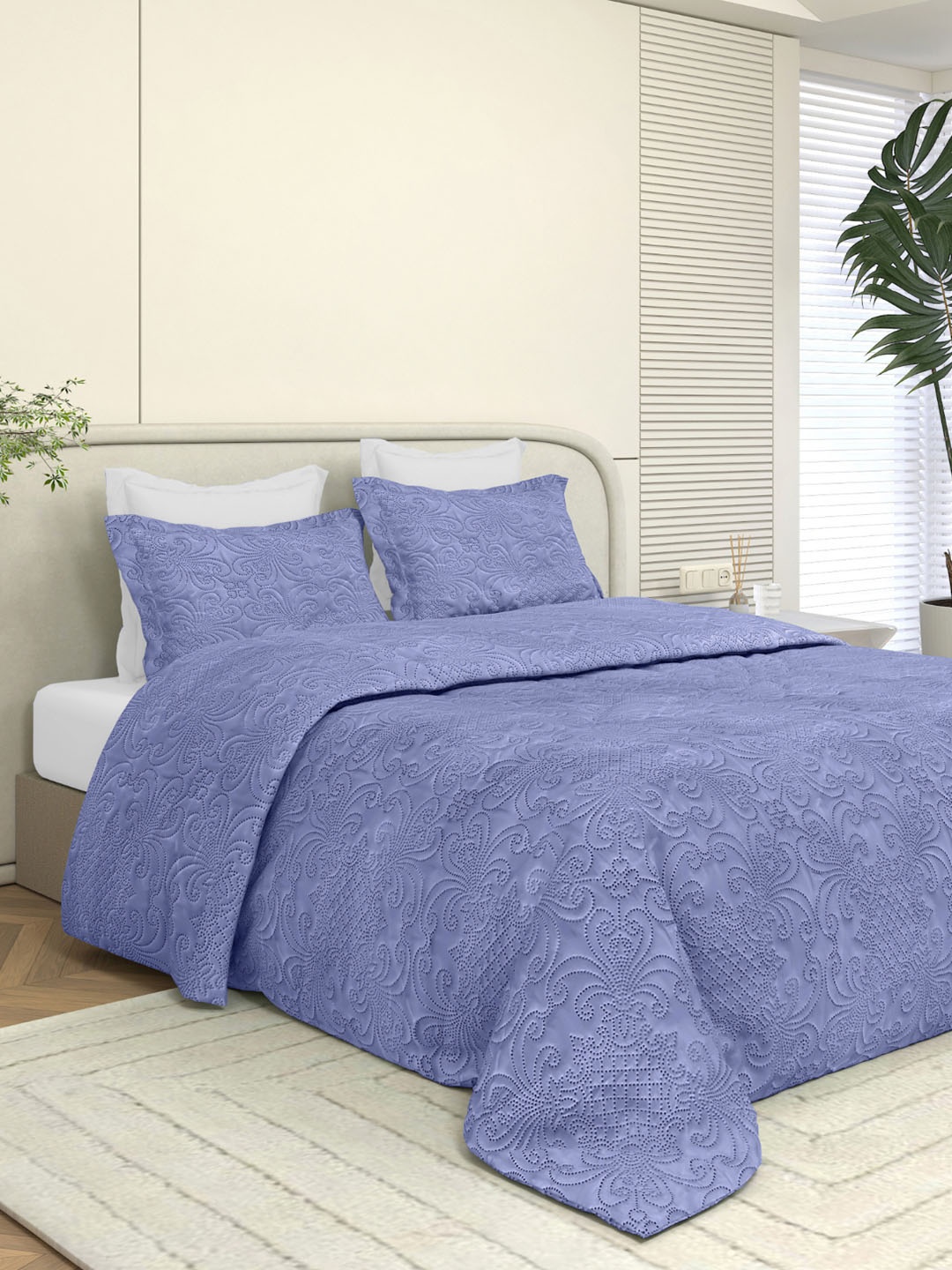 

LABHAM Sensation Ultrasonic Quilted 300TC King Bed Cover with 2 Pillow Covers, Blue