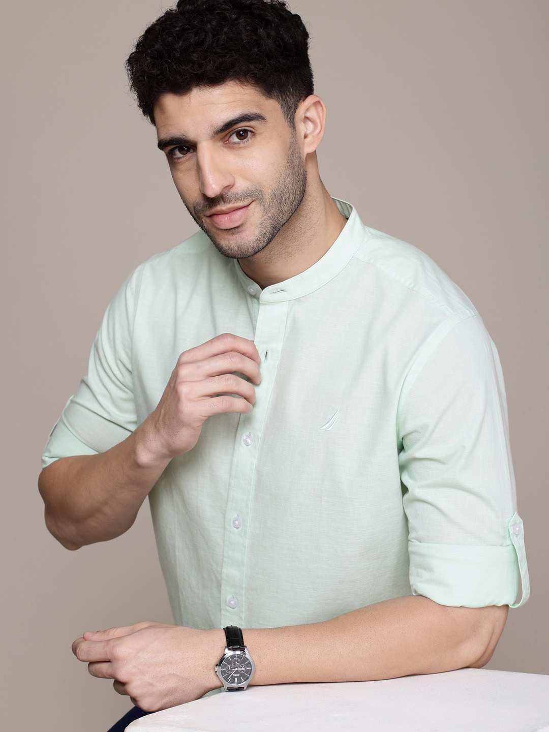 

Nautica Classic Fit Casual Shirt with Roll-Up Tabs, Green