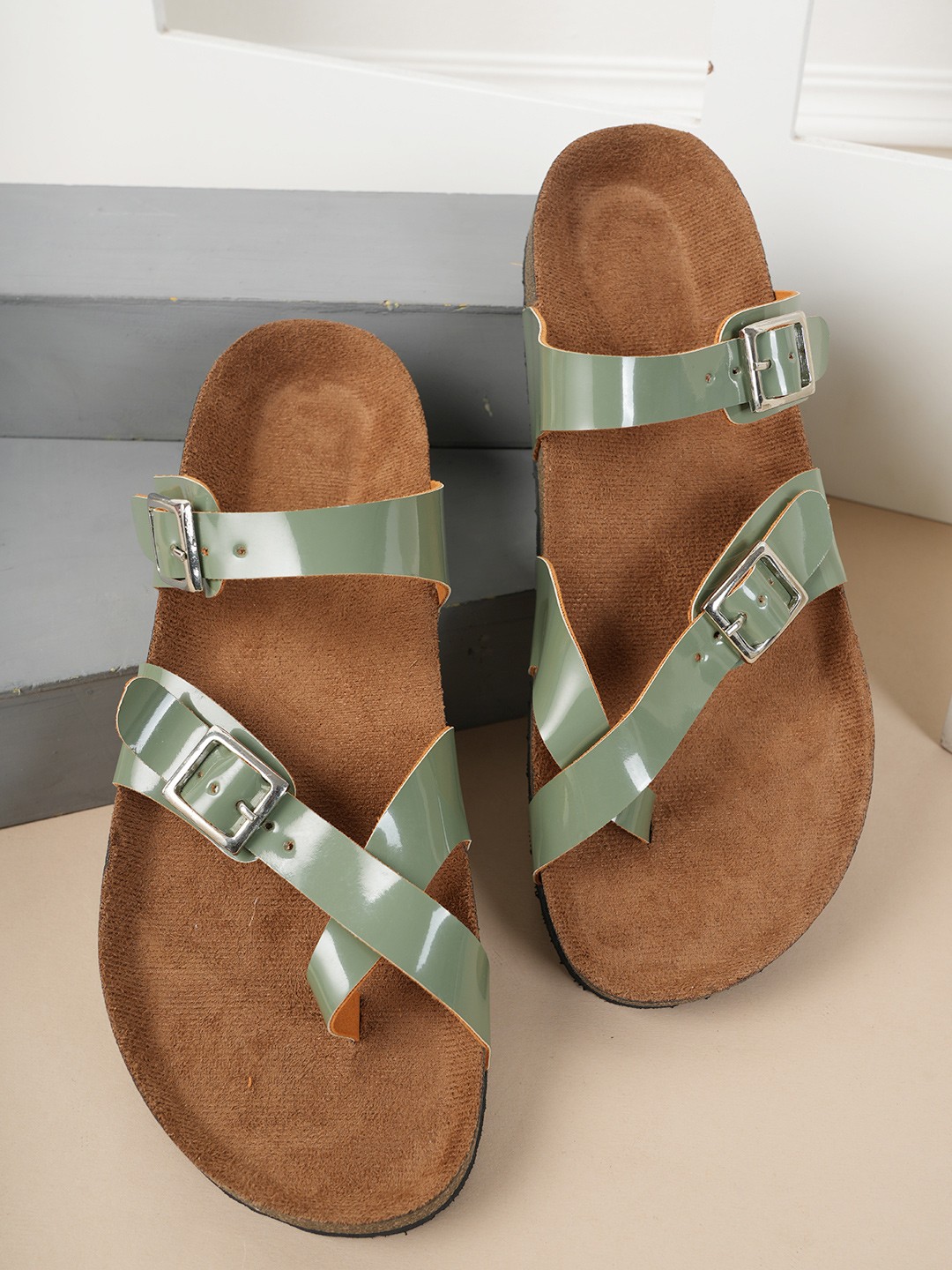 

MOZAFIA Women One Toe Flats with Buckles, Green