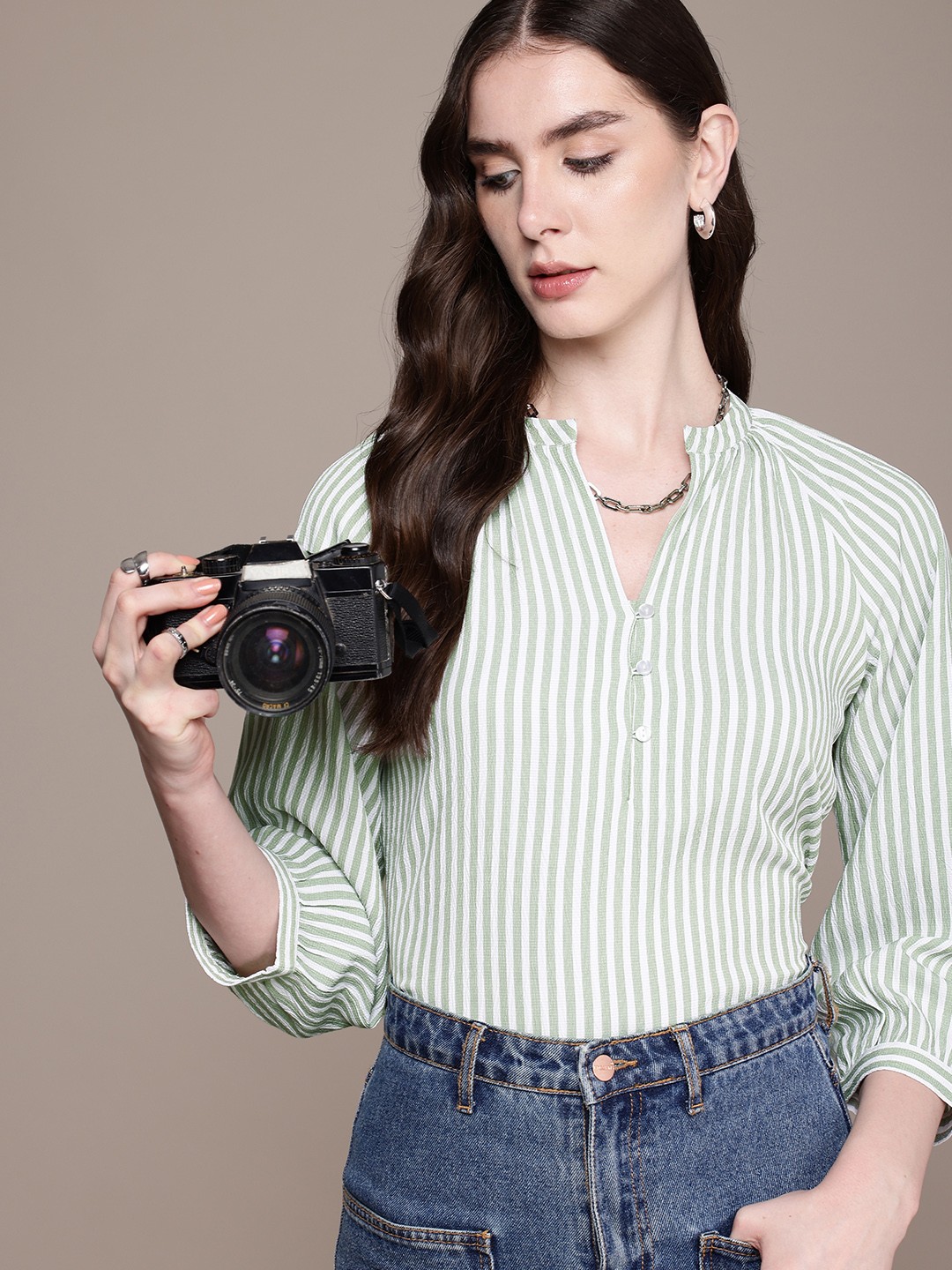 

Roadster Striped Mandarin Collar Shirt Style Top, Green