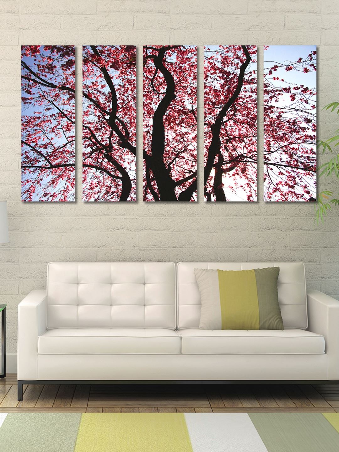 

999Store Red & Blue Set of 5 Birds and Animals Wall Art