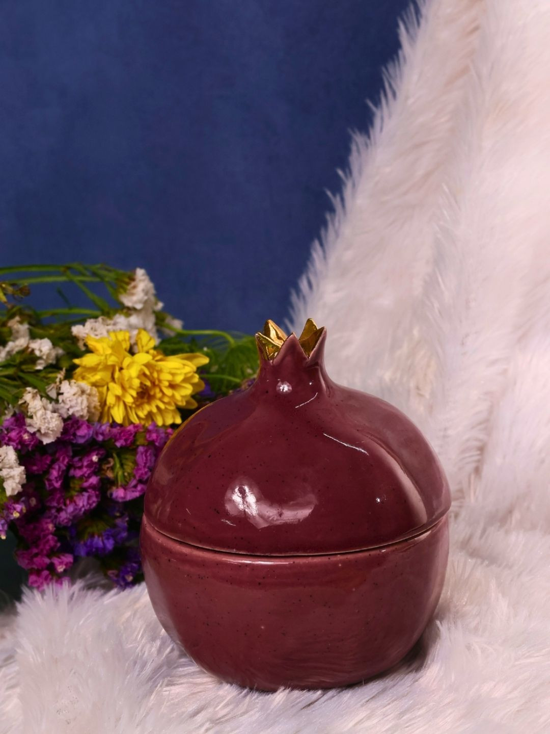 

WEAVING HOMES Maroon Ceramic Container