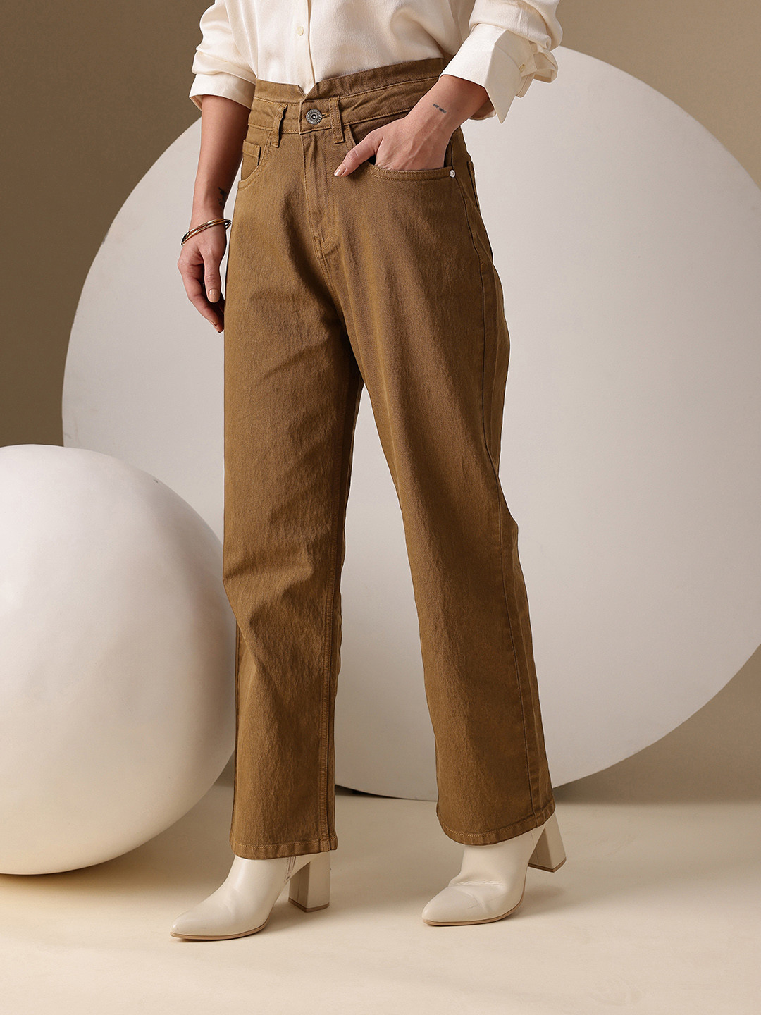 

Chemistry Women Straight Fit High-Rise Stretchable Jeans, Mustard