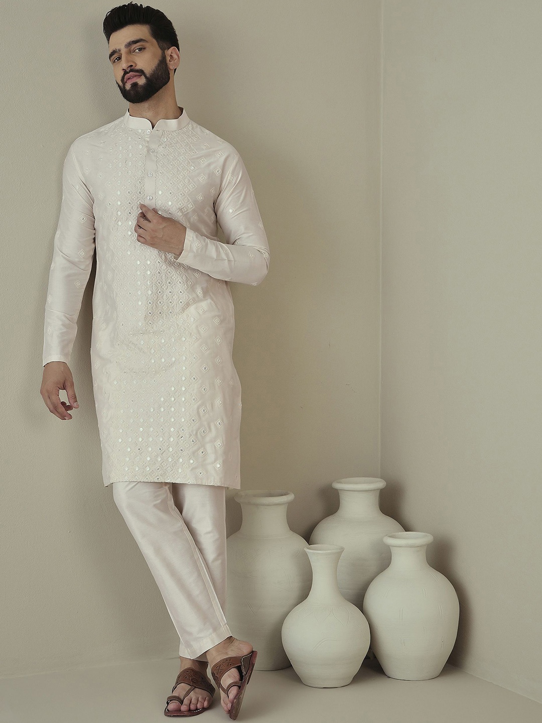 

Inddus Ethnic Motifs Embroidered Straight Sequinned Kurta with Trousers, Off white