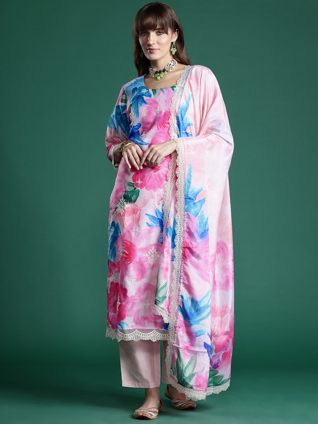 

Indo Era Floral Embroidered Empire Thread Work Kurta With Trousers & Dupatta, Pink