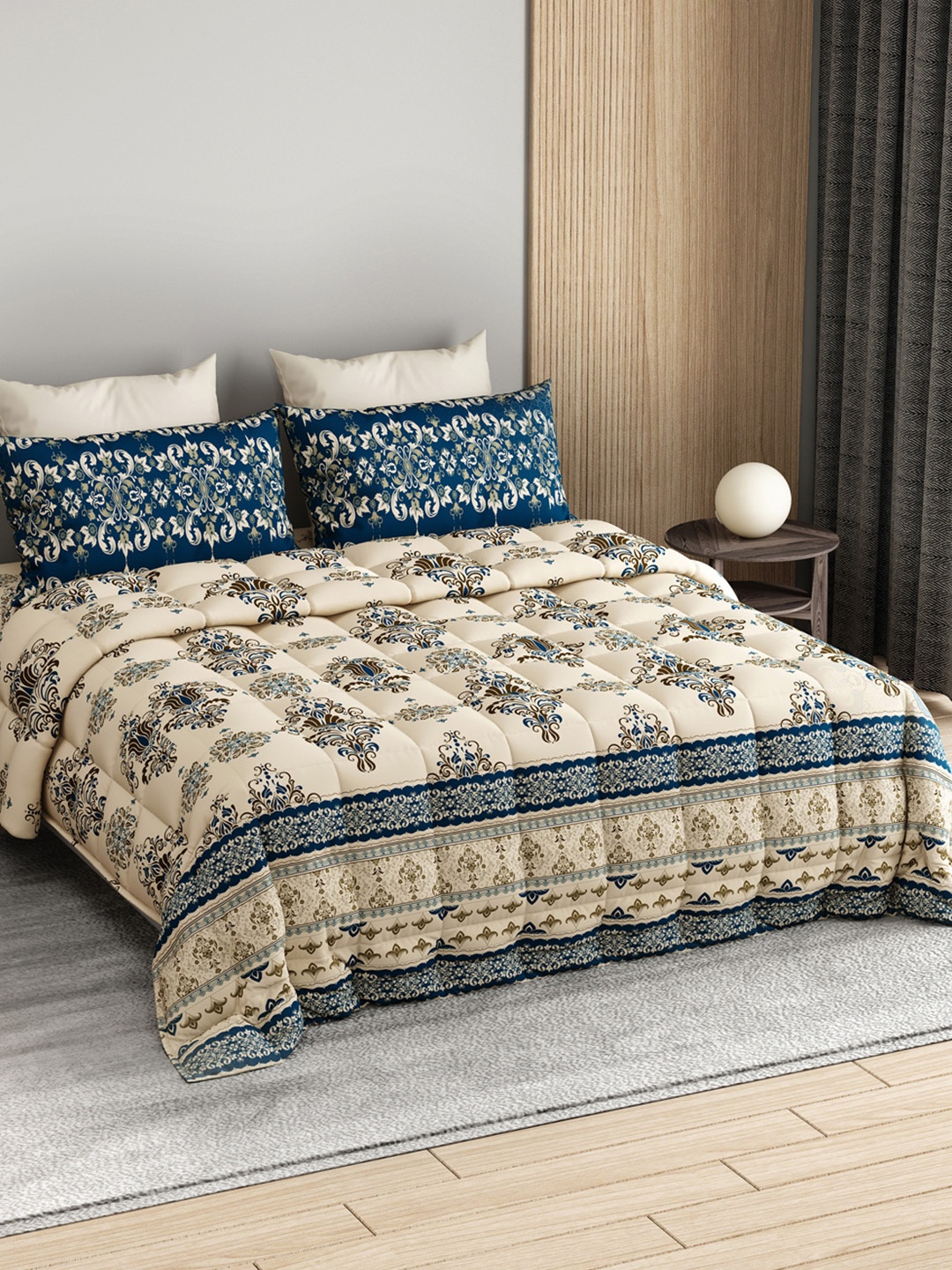

LABHAM White & Green Printed Self Design Cotton Double King Superfine Bedding Set