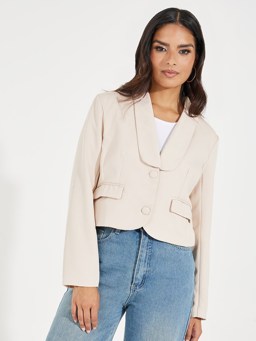 

Styli Women Solid Regular Fit Short Length Lapel Blazer, Beige