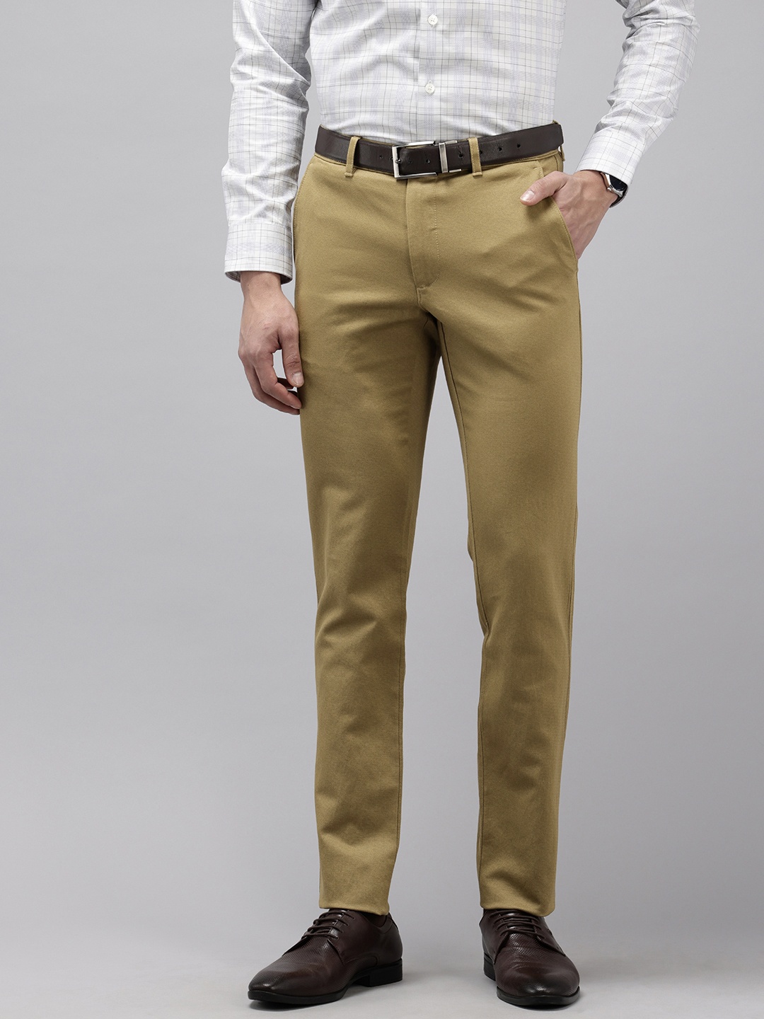 

Van Heusen Men Textured Slim Fit Chinos Trousers, Khaki