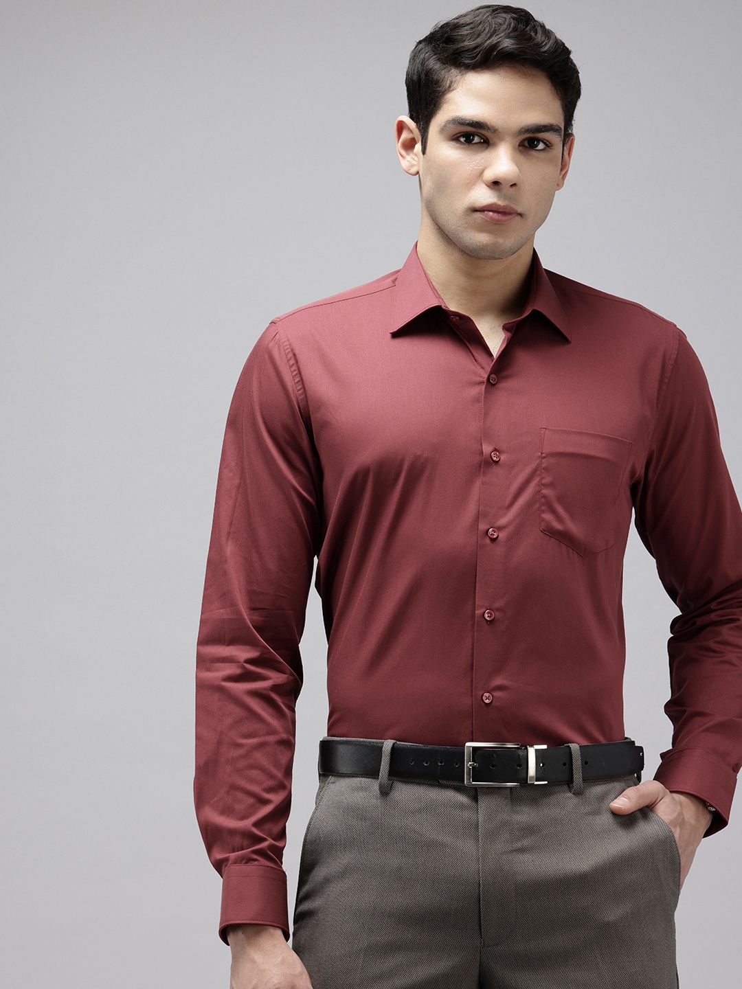 

Van Heusen Slim Fit Pure Cotton Formal Shirt, Maroon