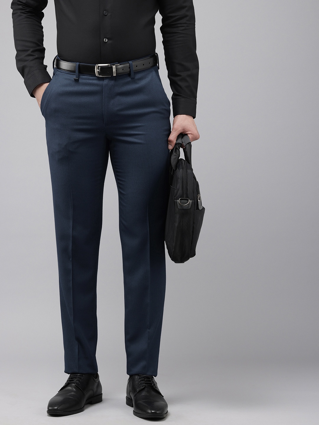 

Van Heusen Men Textured Slim Fit Formal Trousers, Blue