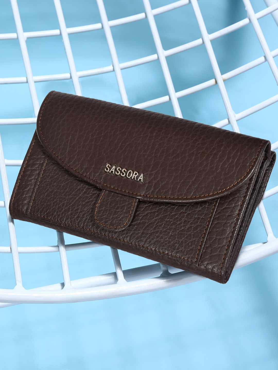 

Sassora Women Leather Two Fold Wallet, Brown