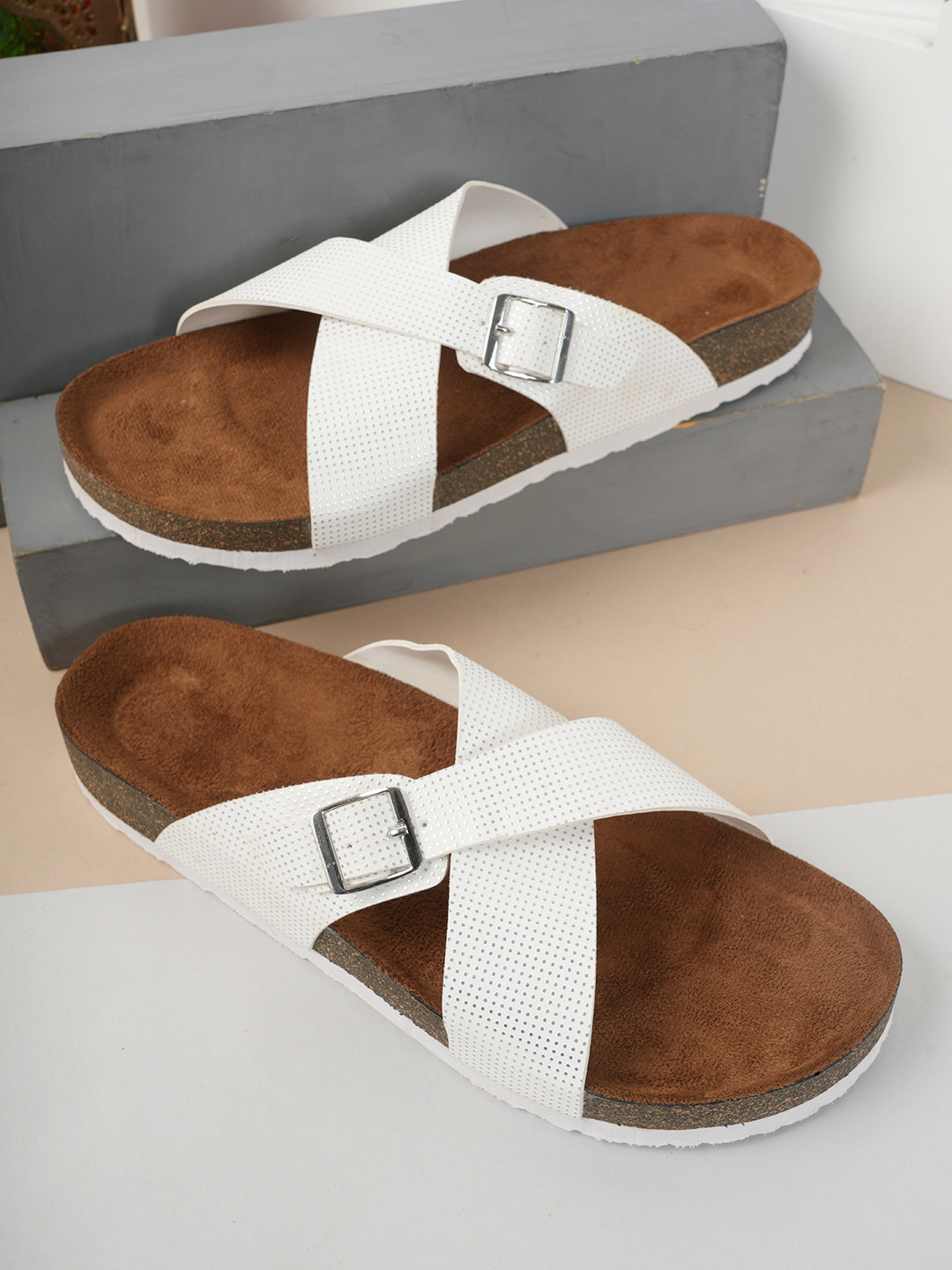 

MOZAFIA Women Buckle Flats, White
