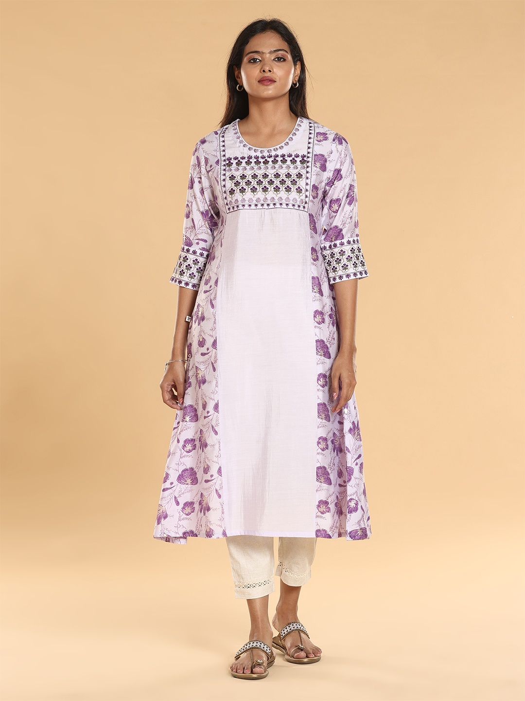 

Vismay Women Cotton Printed Round Neck Three-Quarter Sleeves Straight Kurta, Purple
