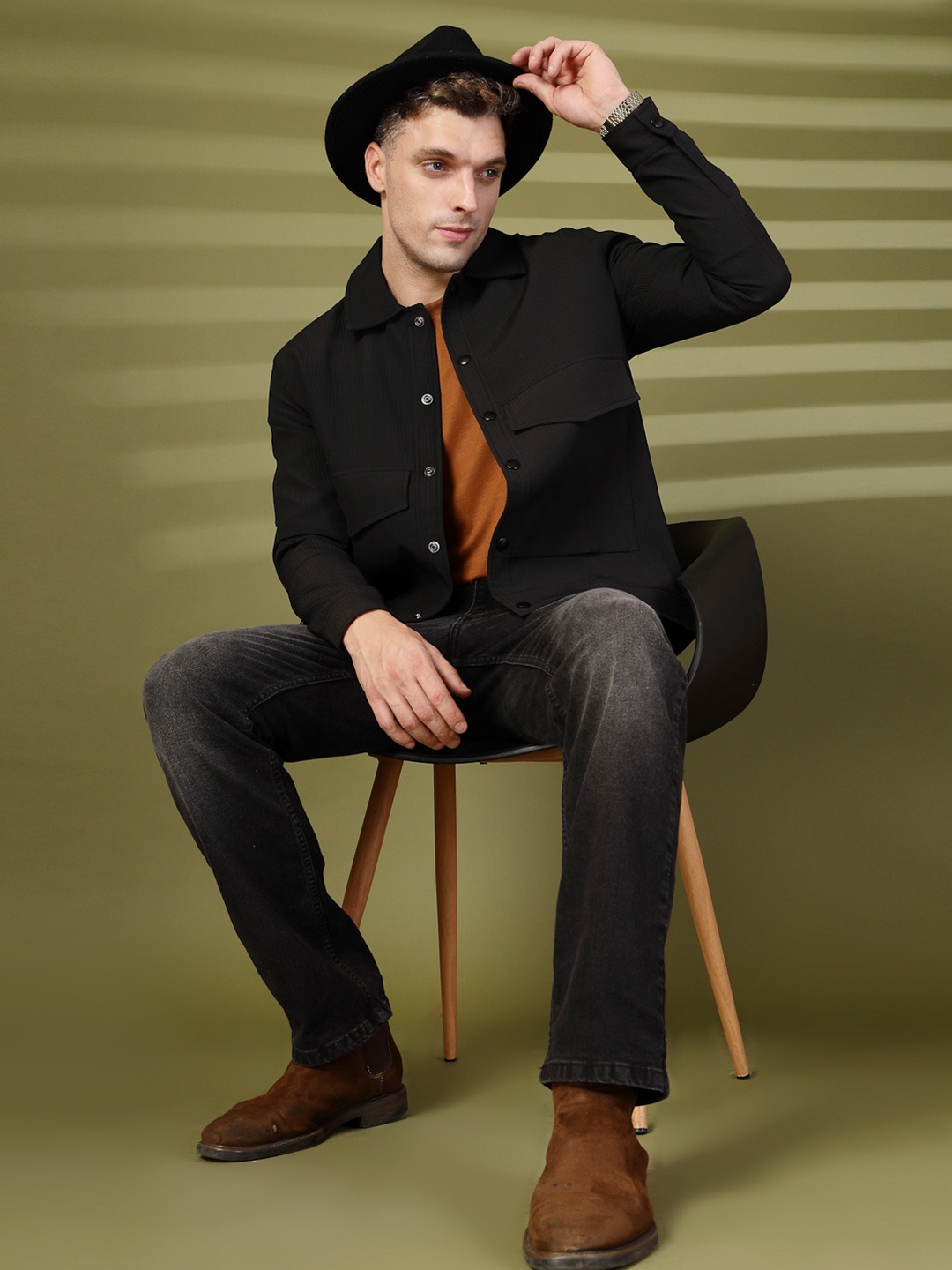 

CHKOKKO Men Solid Tailored Jacket, Black