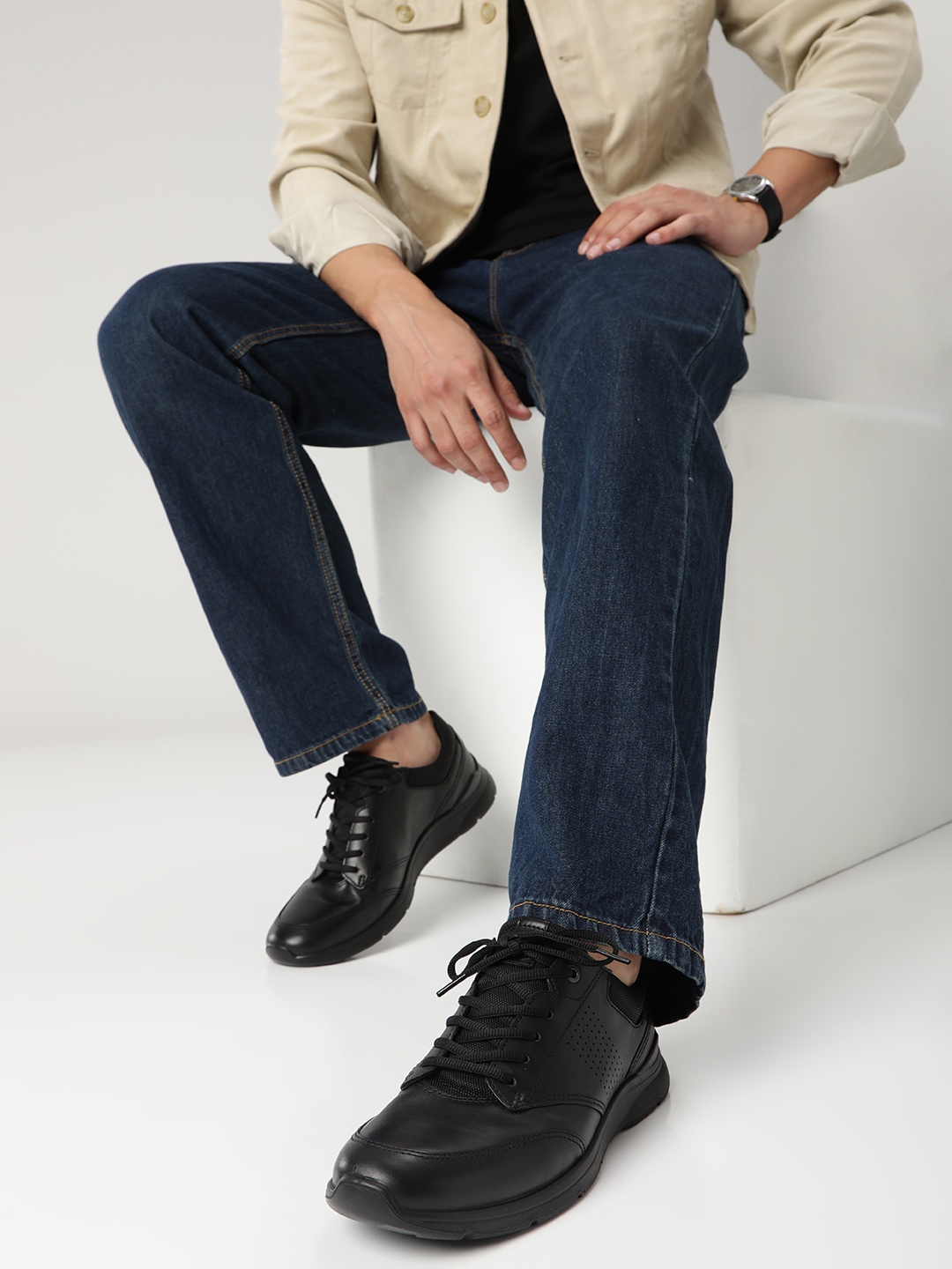 

Ecco Men Irving Leather Casual Sneakers, Black