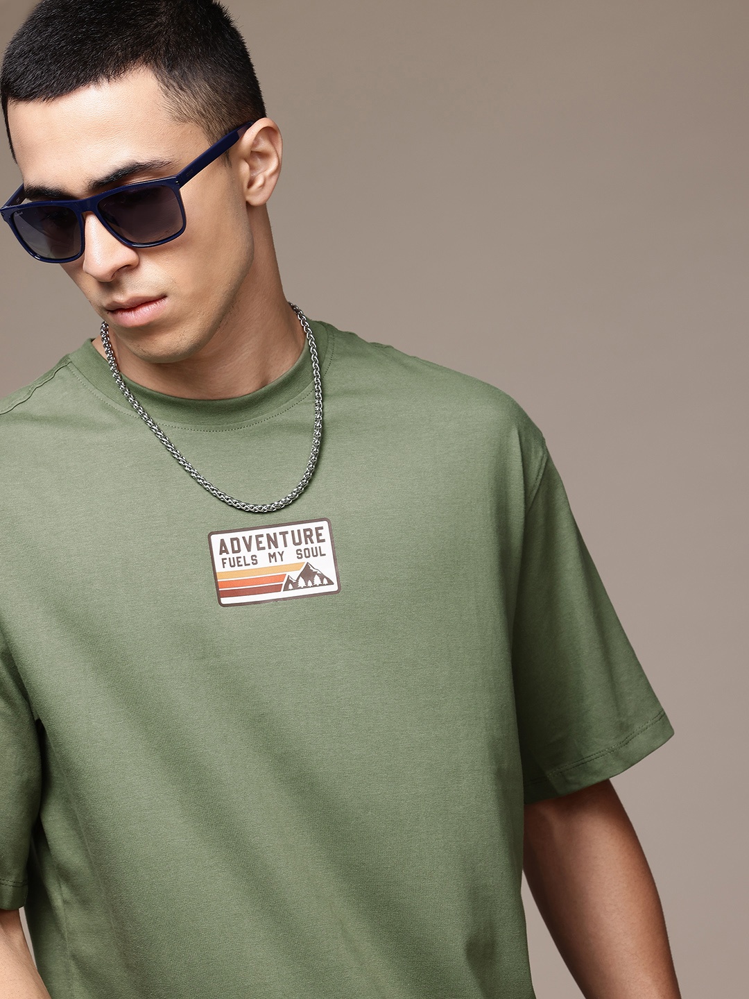 

The Roadster Lifestyle Co. Men Pure Cotton Relaxed Fit T-shirt, Olive