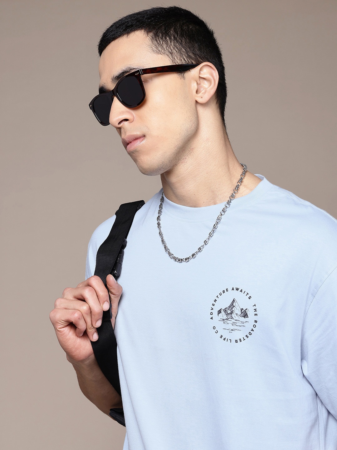 

The Roadster Lifestyle Co. Printed Drop-Shoulder Sleeve Cotton T-shirt, Blue