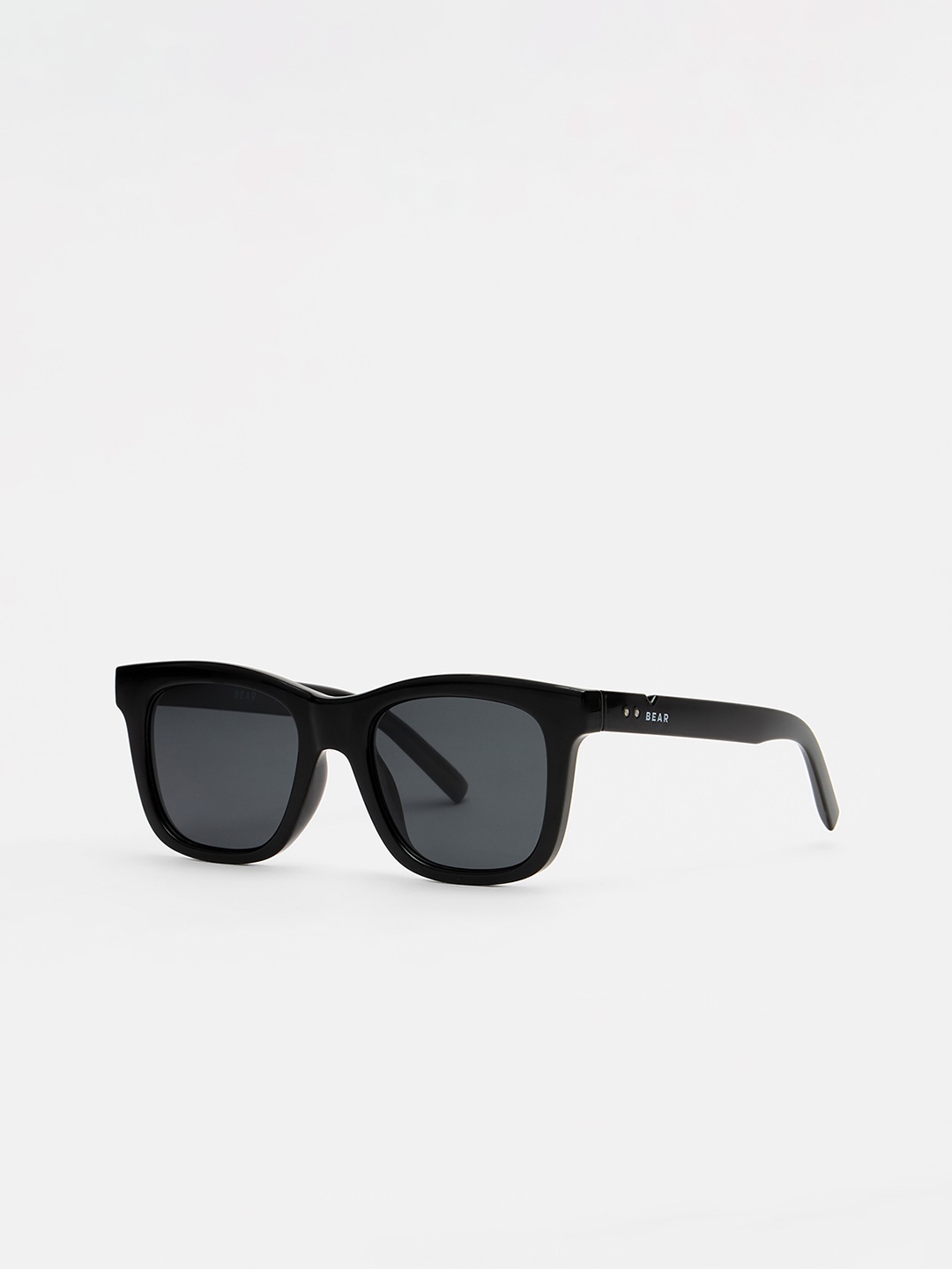 

THE BEAR HOUSE Men Wayfarer Sunglasses, Black