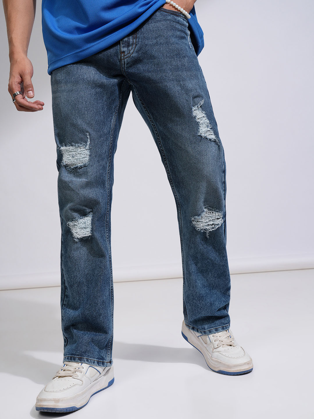 

HIGHLANDER Men Straight Fit Highly Distressed Stretchable Jeans, Blue