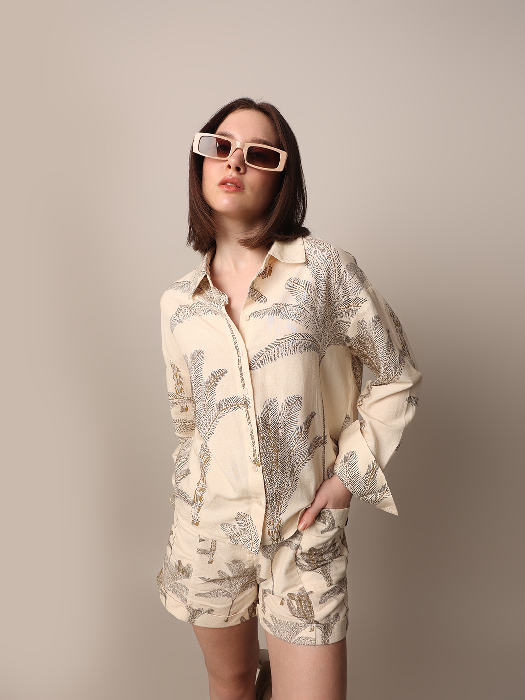 

ONLY Women Floral Printed Casual Shirt, Beige