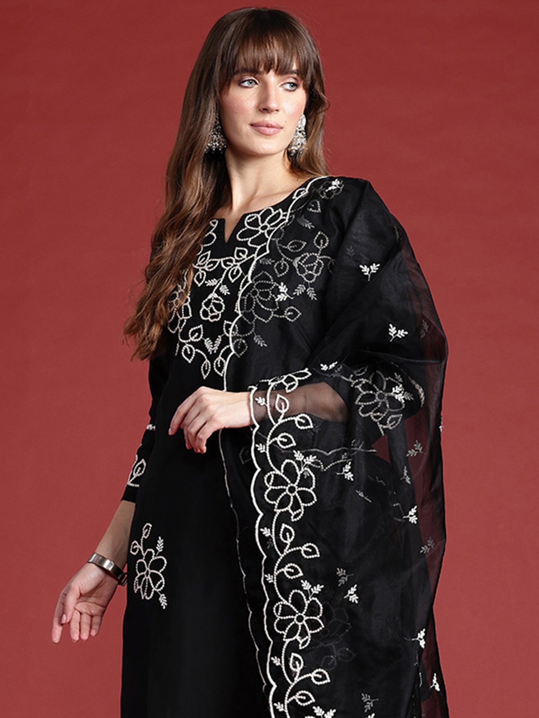 

Indo Era Floral Embroidered Thread Work Kurta With Trousers & Dupatta, Black