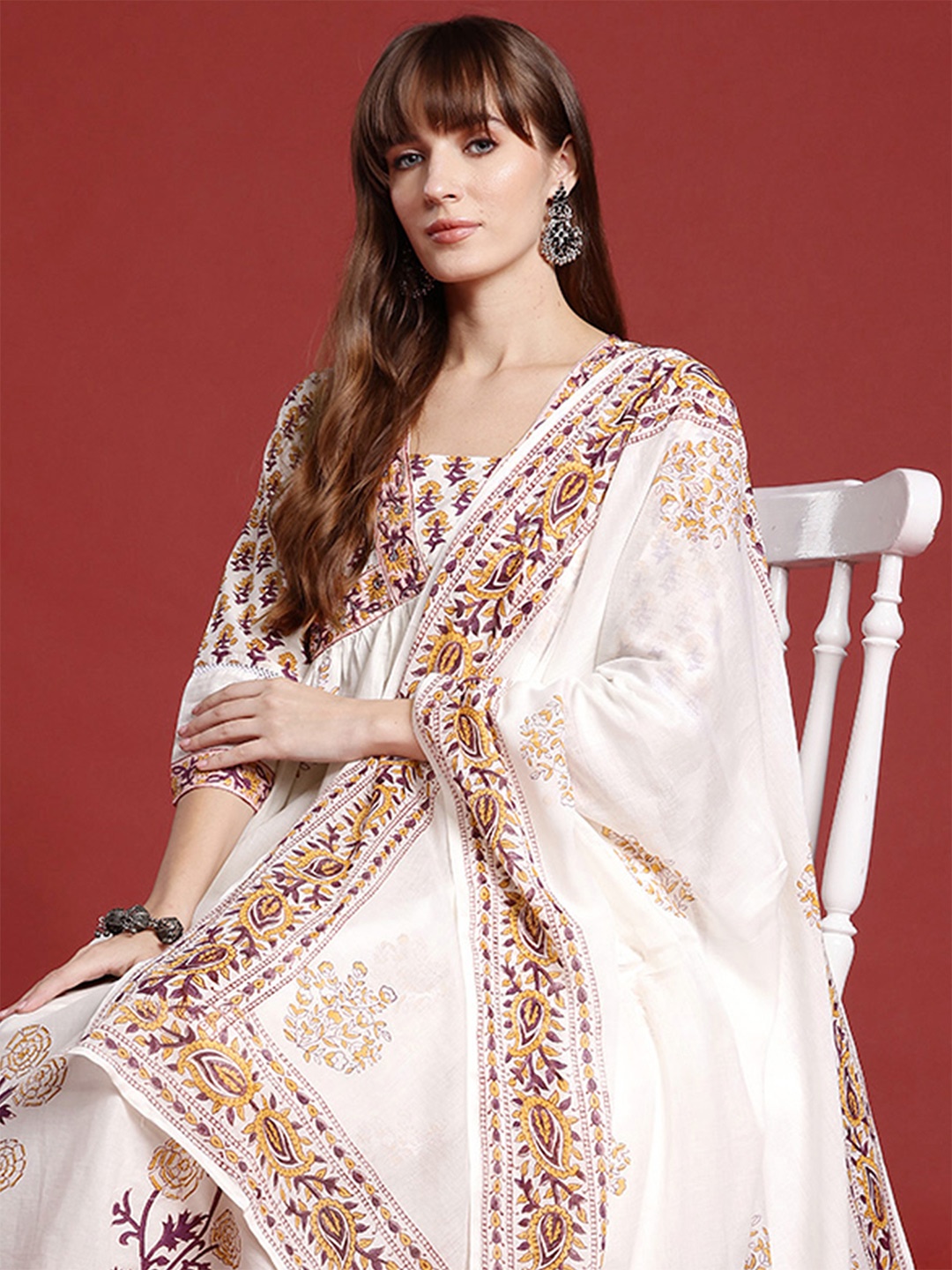 Indo Era Ethnic Motifs Printed Empire Mirror Work Pure Cotton Kurta Set, White