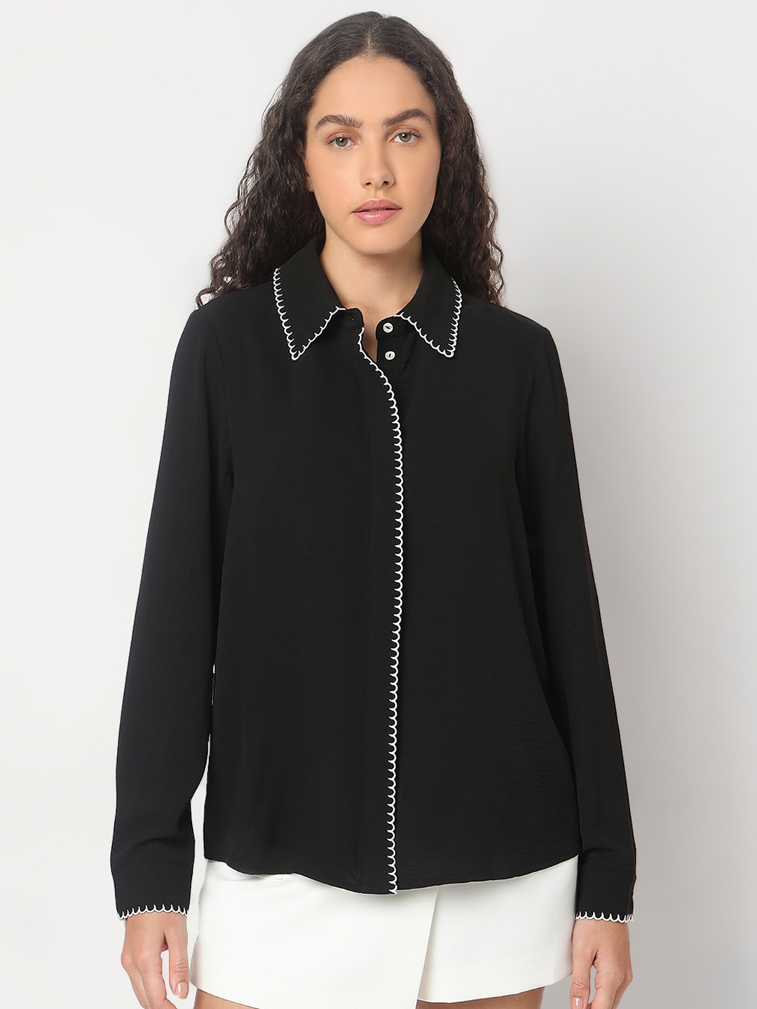 

Vero Moda Women Solid Casual Shirt, Black