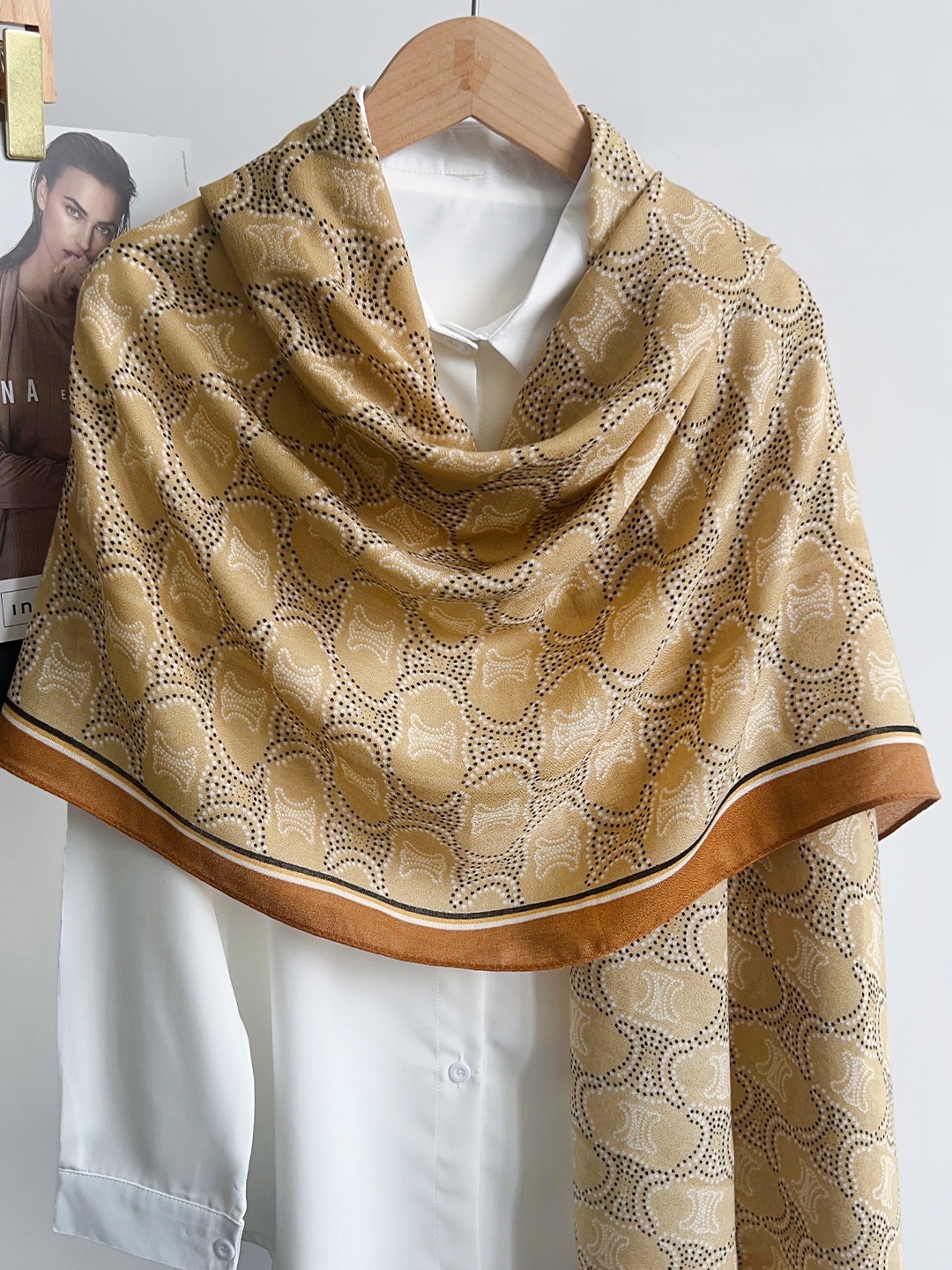 

CrossKulture Women Printed Scarf, Mustard