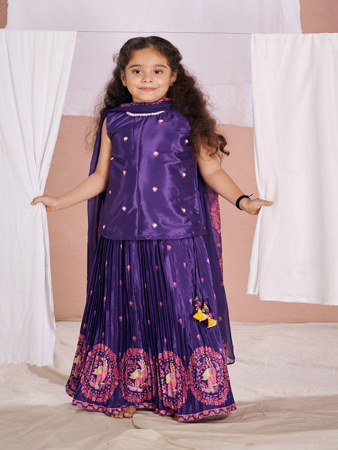 

Vivedkids Girls Printed Sequinned Ready to Wear Lehenga & Blouse With Dupatta, Purple