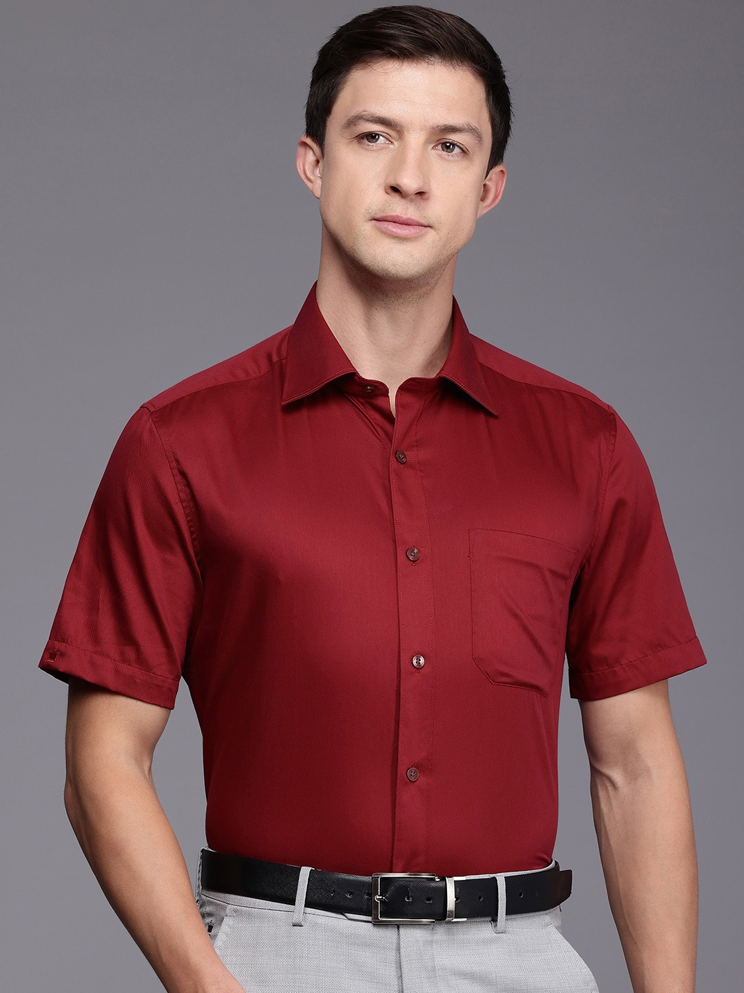 

Louis Philippe Classic Fit Pure Cotton Formal Shirt, Red