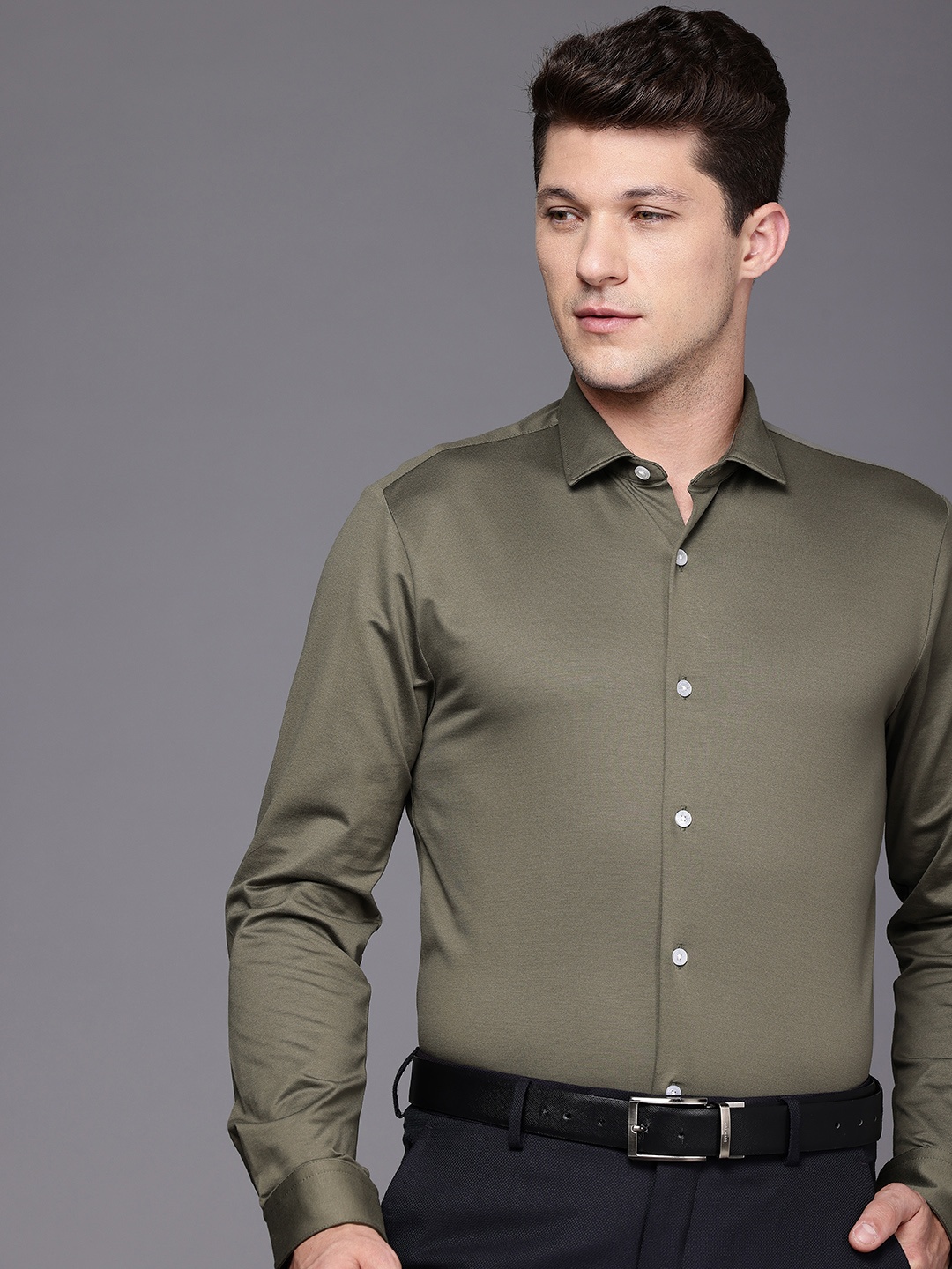 

Louis Philippe Slim Fit Pure Cotton Formal Shirt, Olive