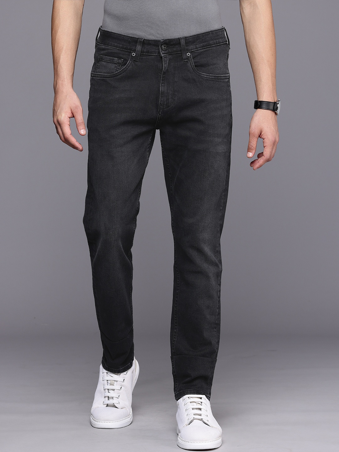 

Louis Philippe Jeans Men Slim Tapered Fit Light Fade Jeans, Black