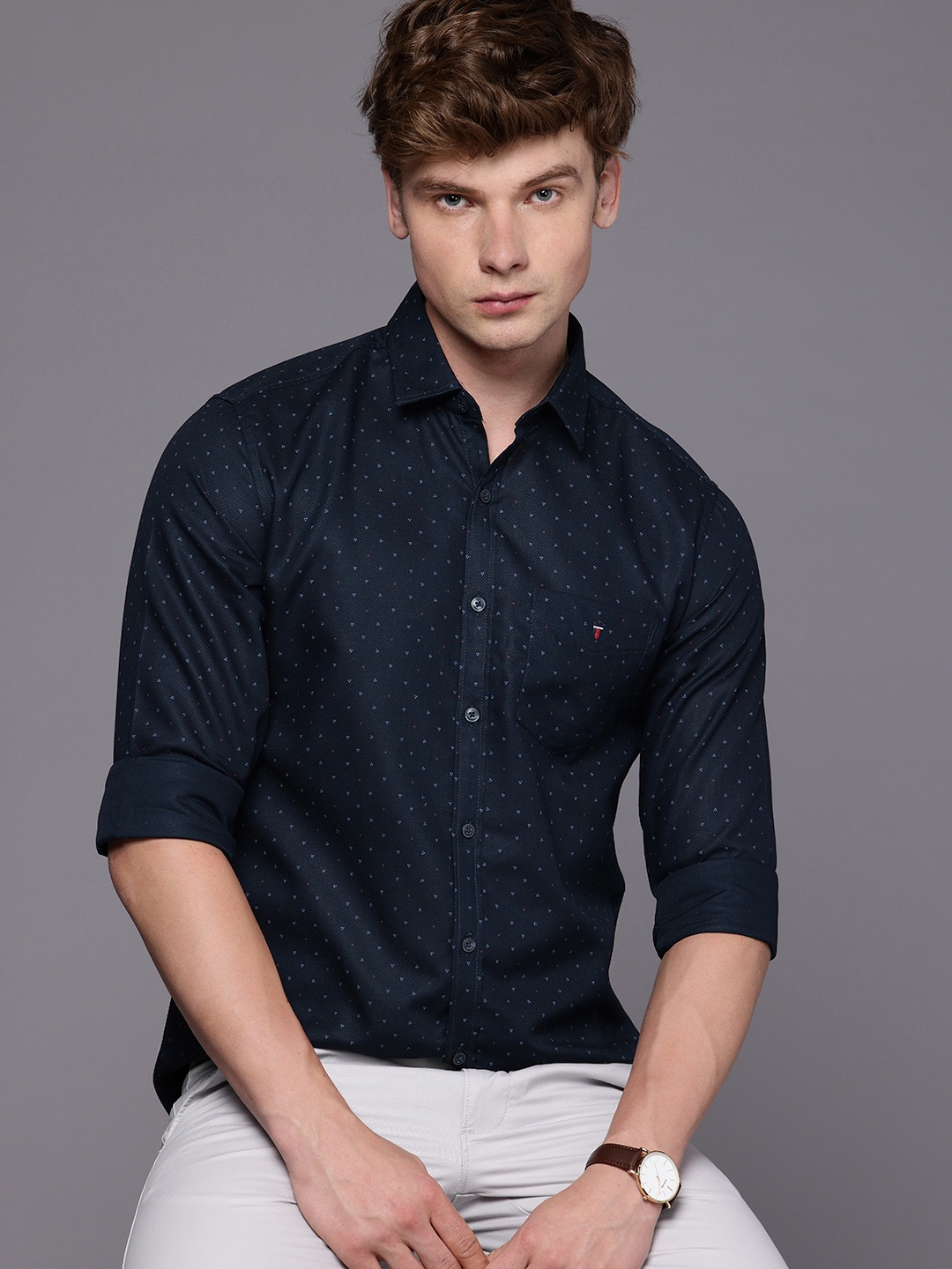 

Louis Philippe Sport Slim Fit Printed Pure Cotton Casual Shirt, Navy blue