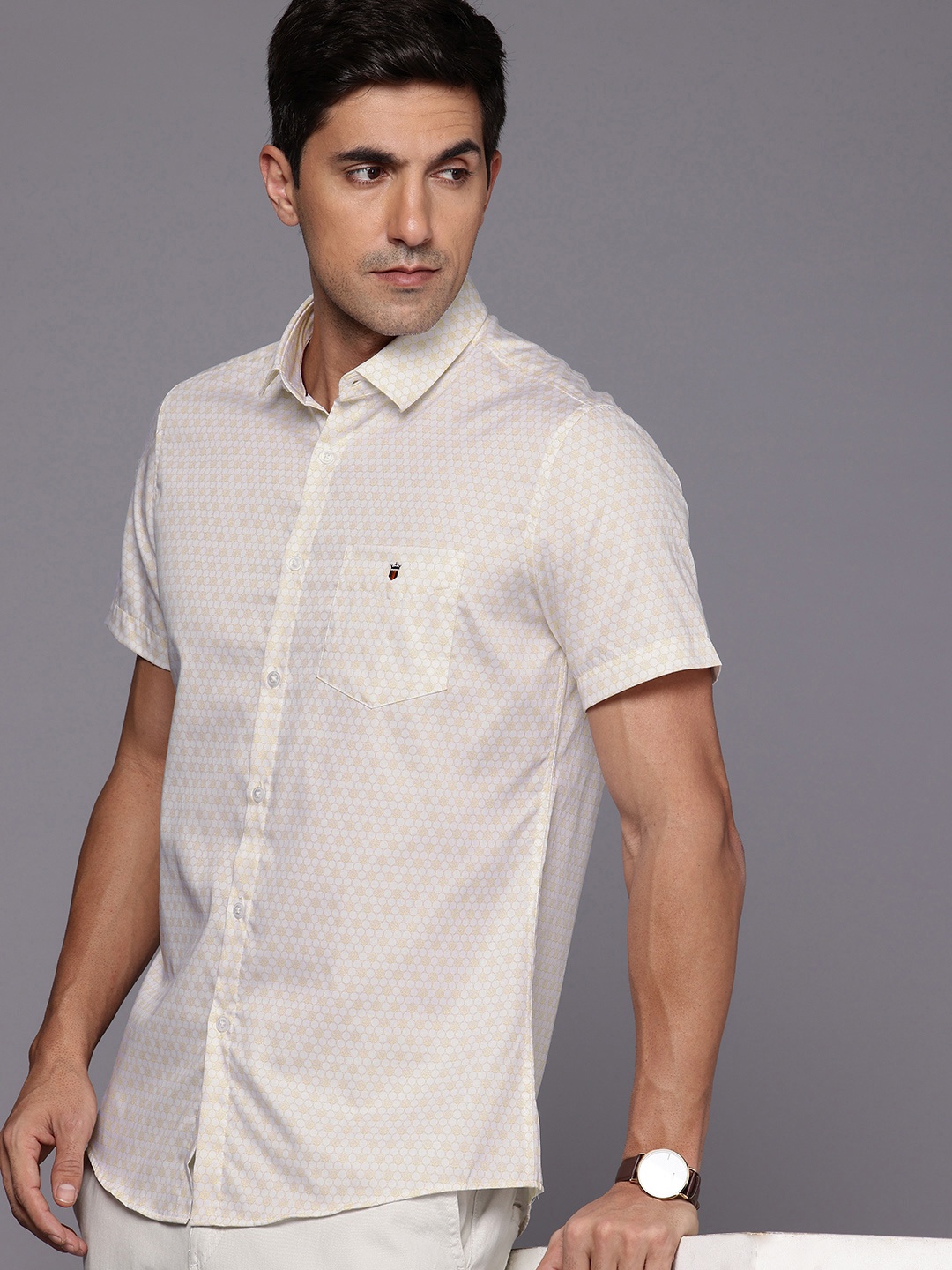 

Louis Philippe Sport Pure Cotton Slim Fit Opaque Printed Casual Shirt, White