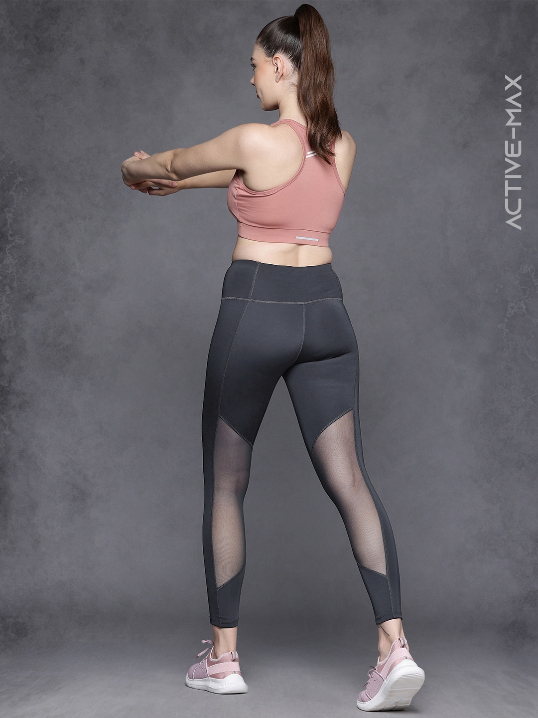 

HRX By Hrithik Roshan Cropped Running Tights, Grey