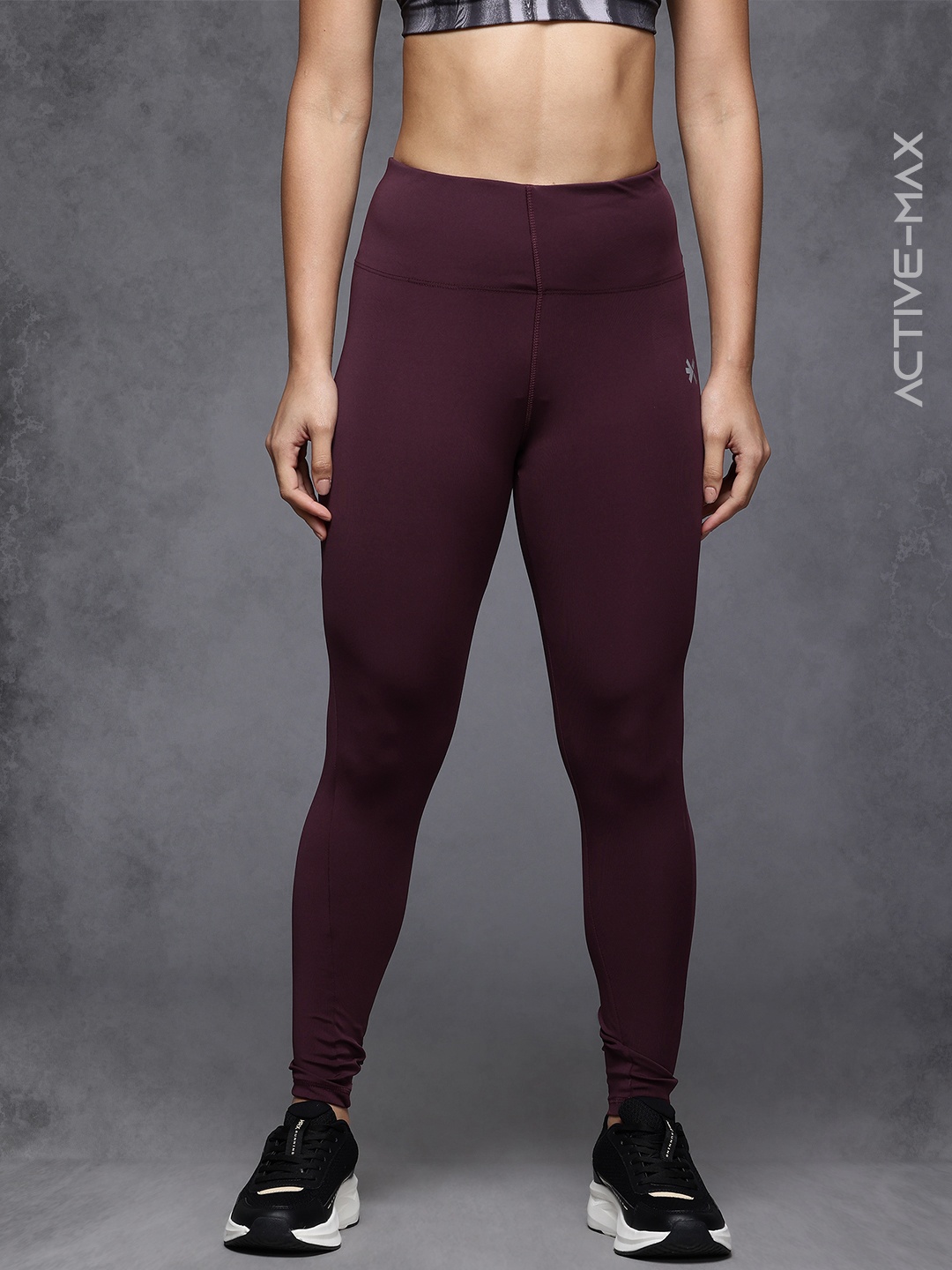 

HRX by Hrithik Roshan Ankle Length Training Tights, Burgundy
