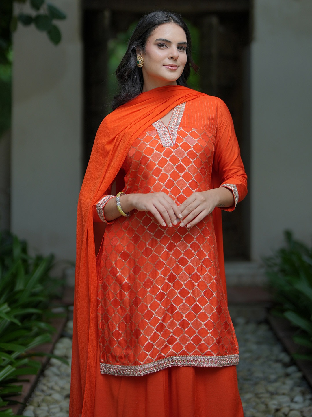 

Libas V Neck Regular Sequinned Straight Kurti with Palazzos & Dupatta, Orange