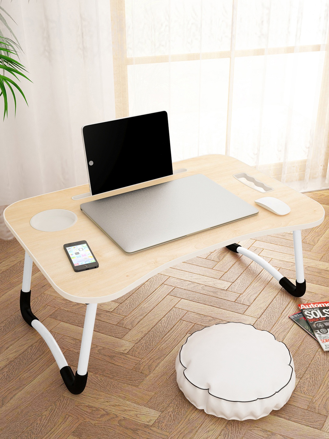 

Story@home White Mapple Foldable Laptop Table