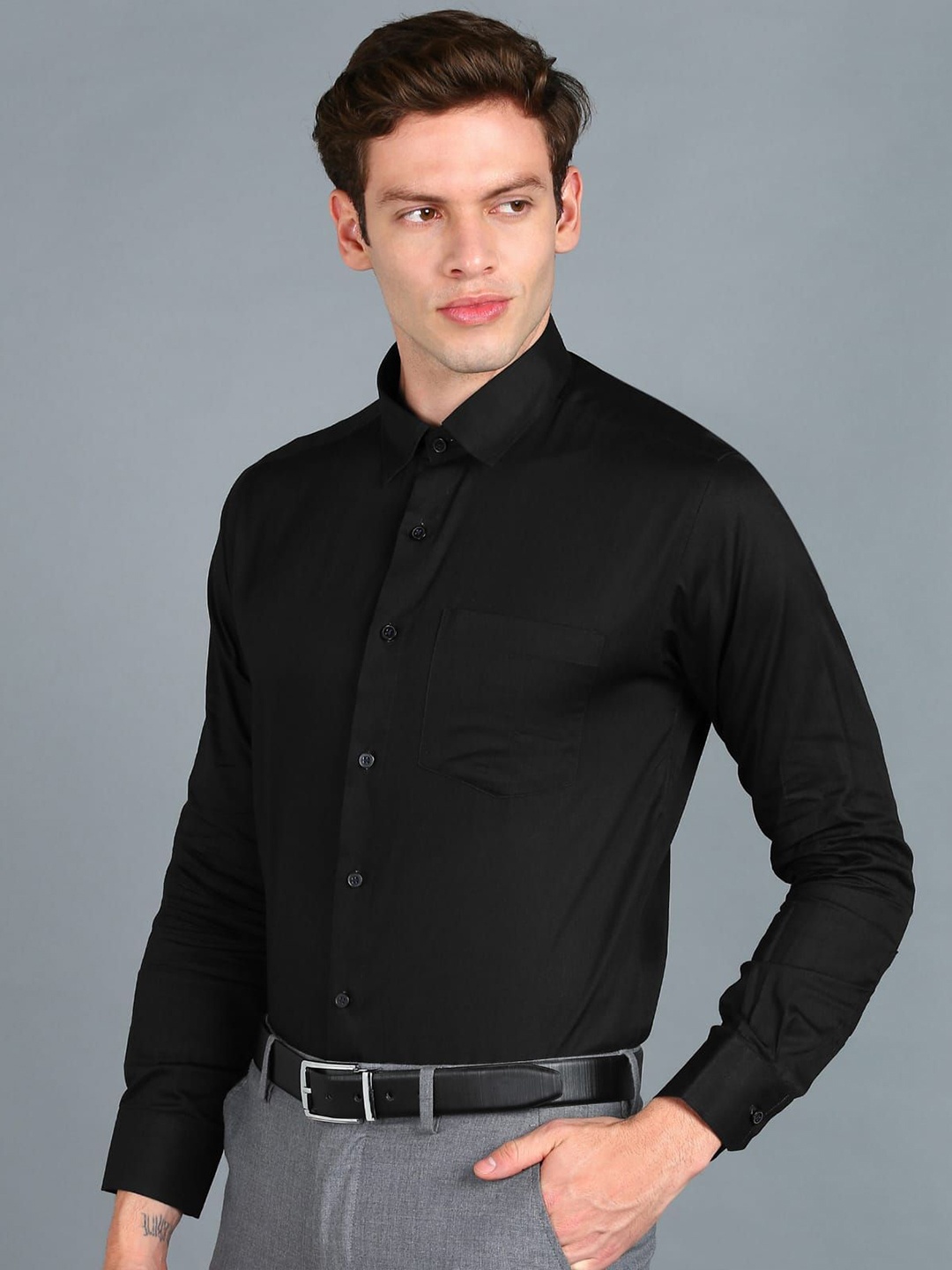 

BRUTTLYN Men Classic Slim Fit Spread Collar Solid Cotton Formal Shirt, Black
