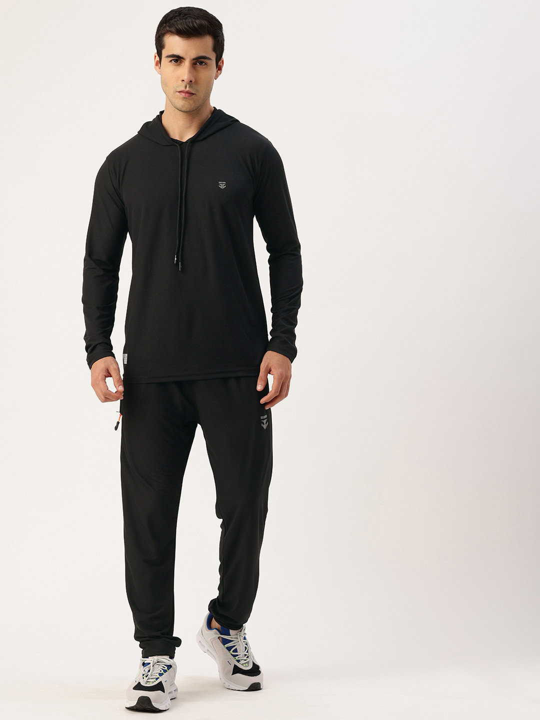 

Sports52 wear Men Hooded Tracksuit, Black